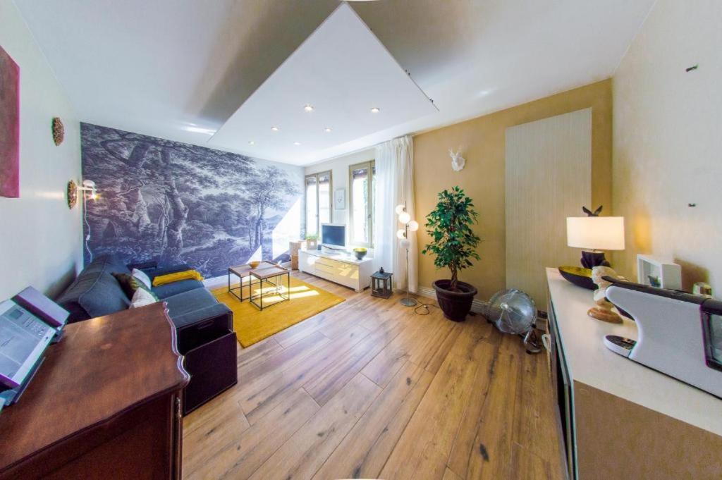 Retromirabeau - Chambre Suite & Appartements De Charme - Localisation Premium Narbonne Bagian luar foto